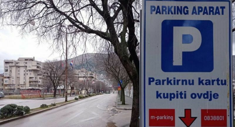 Upozorenje o plaćanju parkinga i kontrolorima