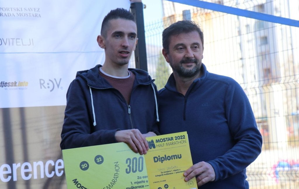 Gradonačelnik Kordić uručio priznanja pobjednicima Mostarskog polumaratona